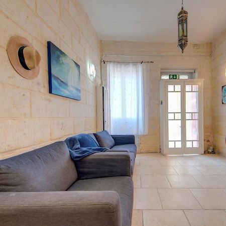 Victory View One Bedroom Apartment Валета Екстериор снимка